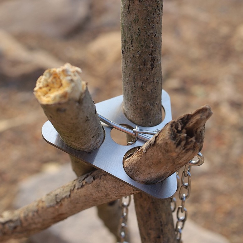 Stainless Steel Camping Tripod - đánh giá và giá Camping Cooking Multi Tool