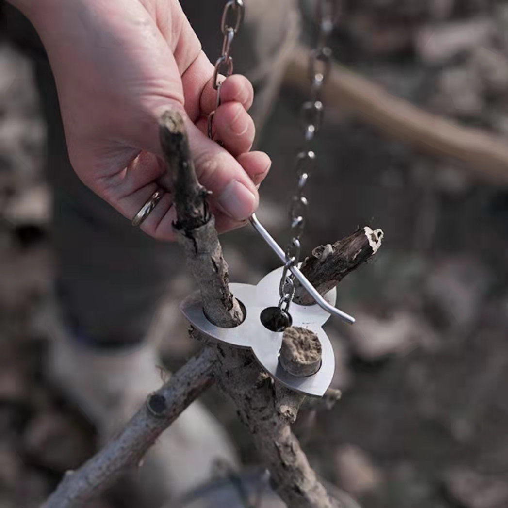 Stainless Steel Camping Tripod - đánh giá và giá Camping Cooking Multi Tool